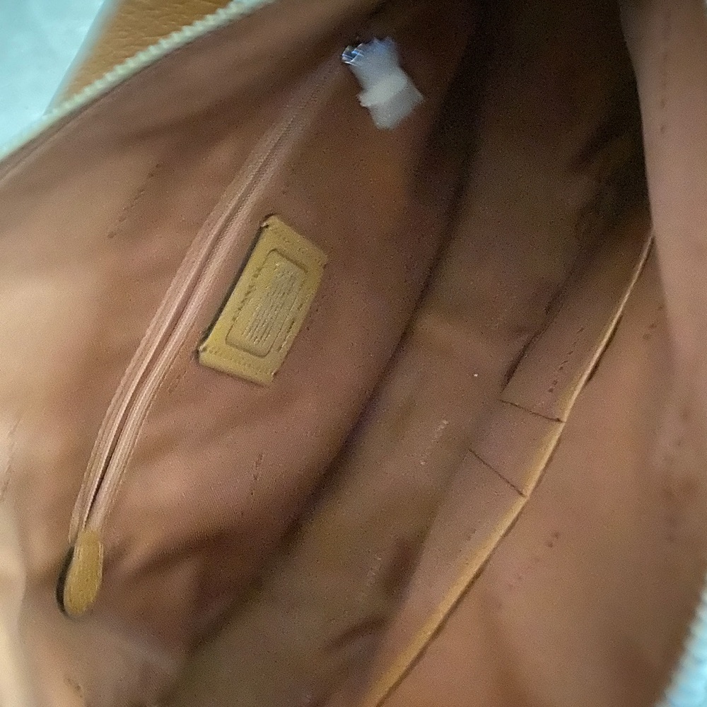 Coach purse - Picture 3 of 6